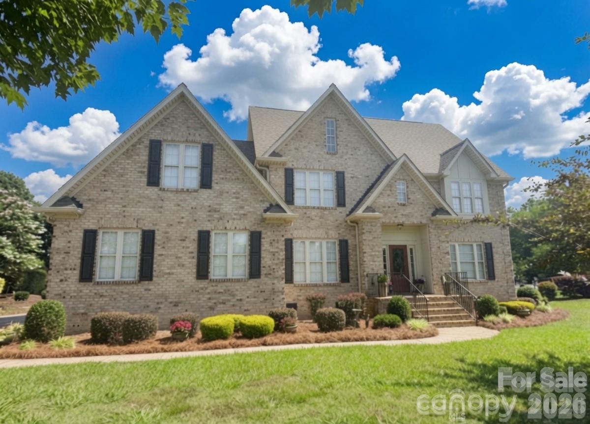 105 Mandarin Drive