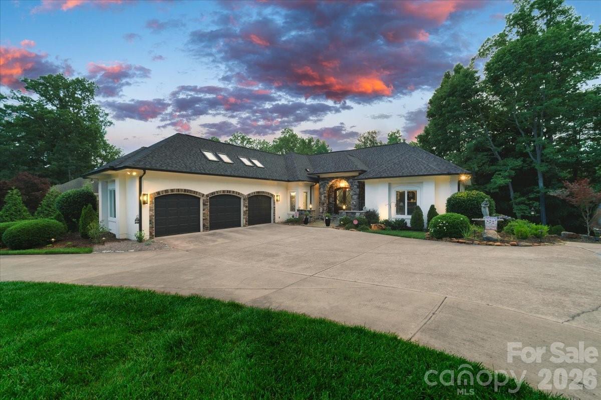 9128 Shorewood Place, Belmont