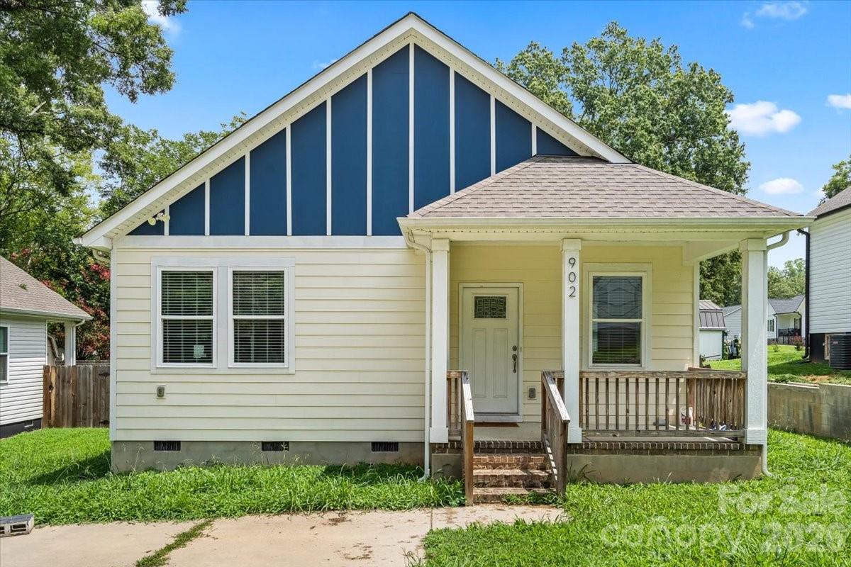 902 4th Street