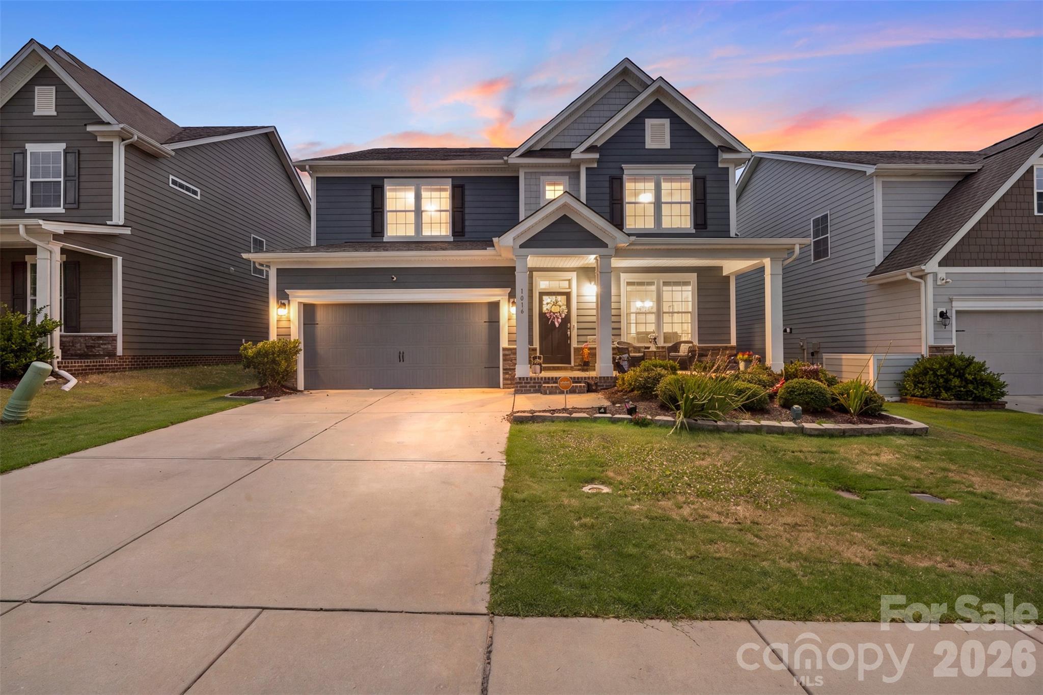 1016 Arbury Way