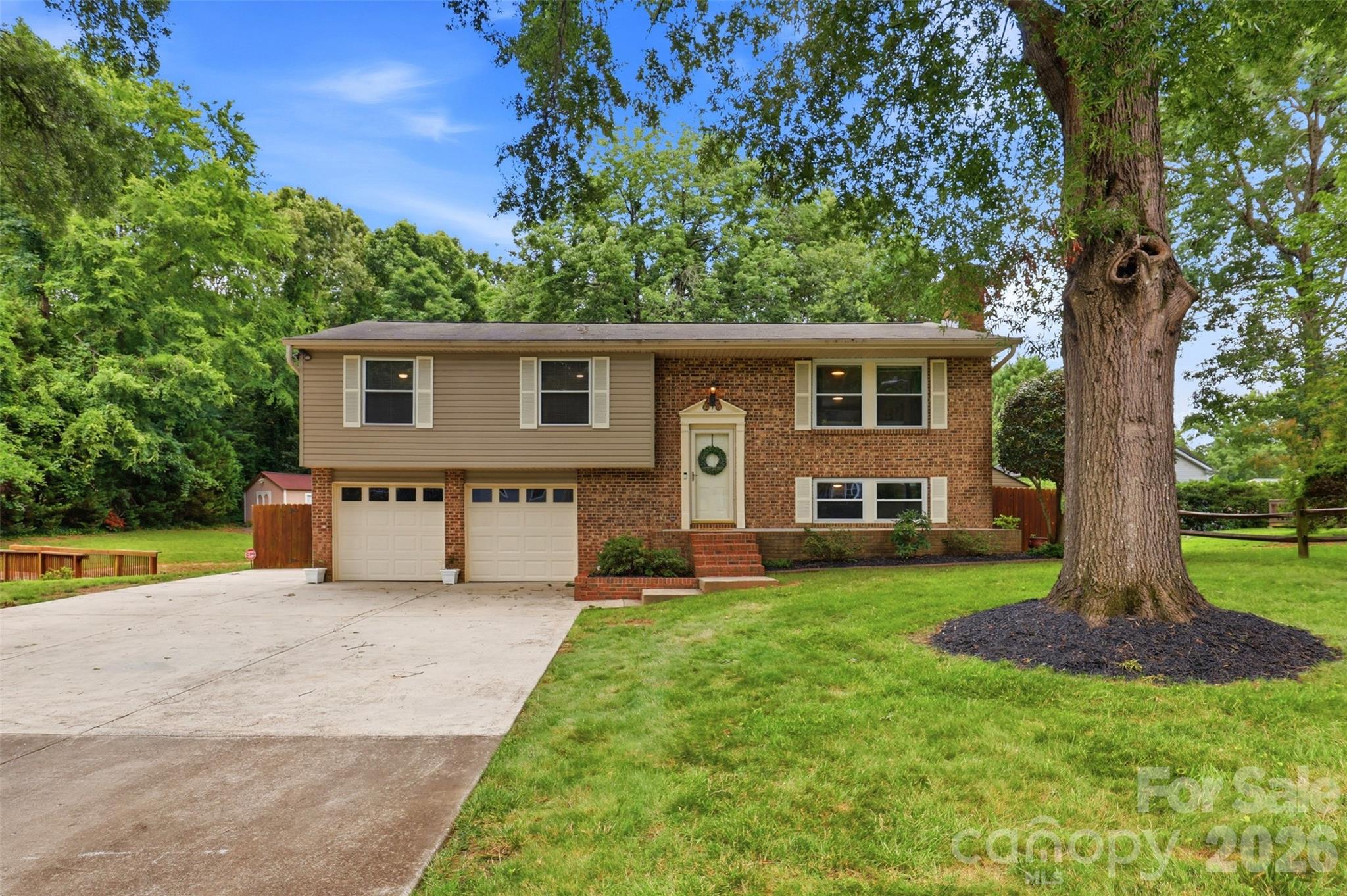 716 Regency Drive