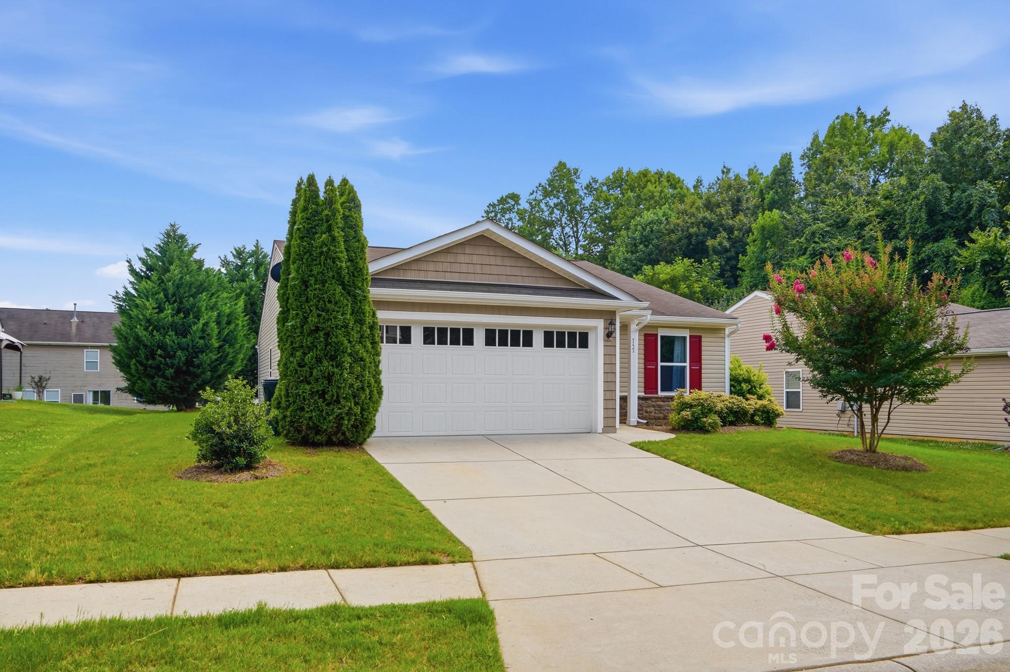 757 Willow Creek Drive