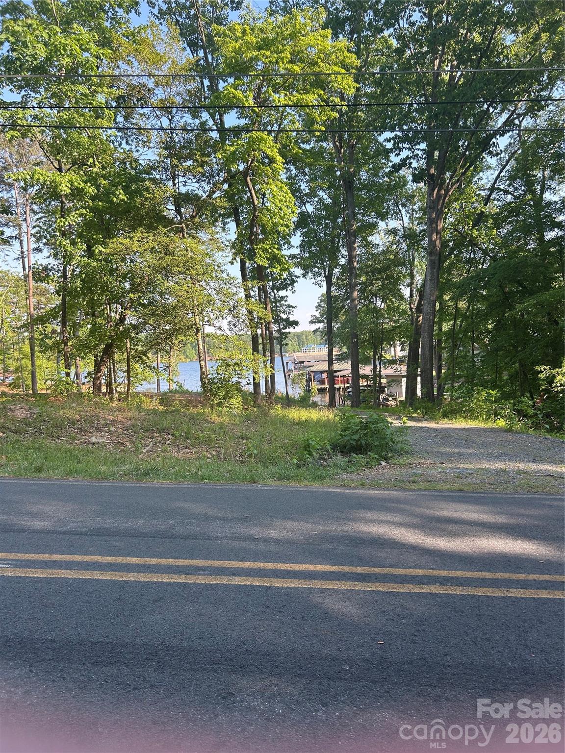000 Lake Tillery Road