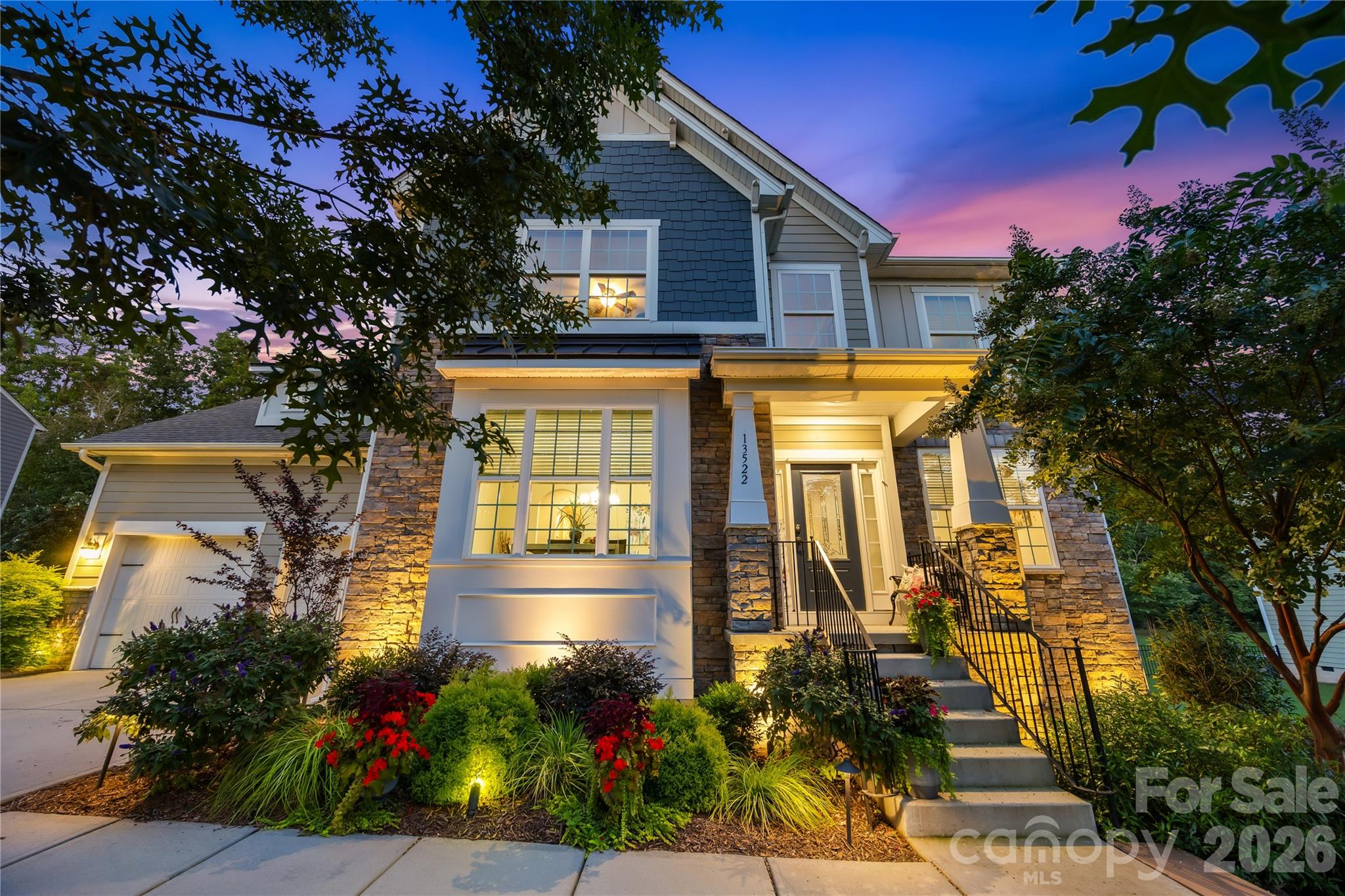 13522 Hyperion Hills Lane