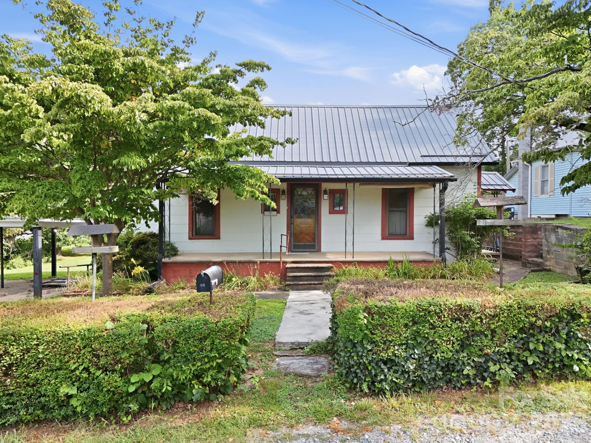 209 Virginia Avenue, Marion
