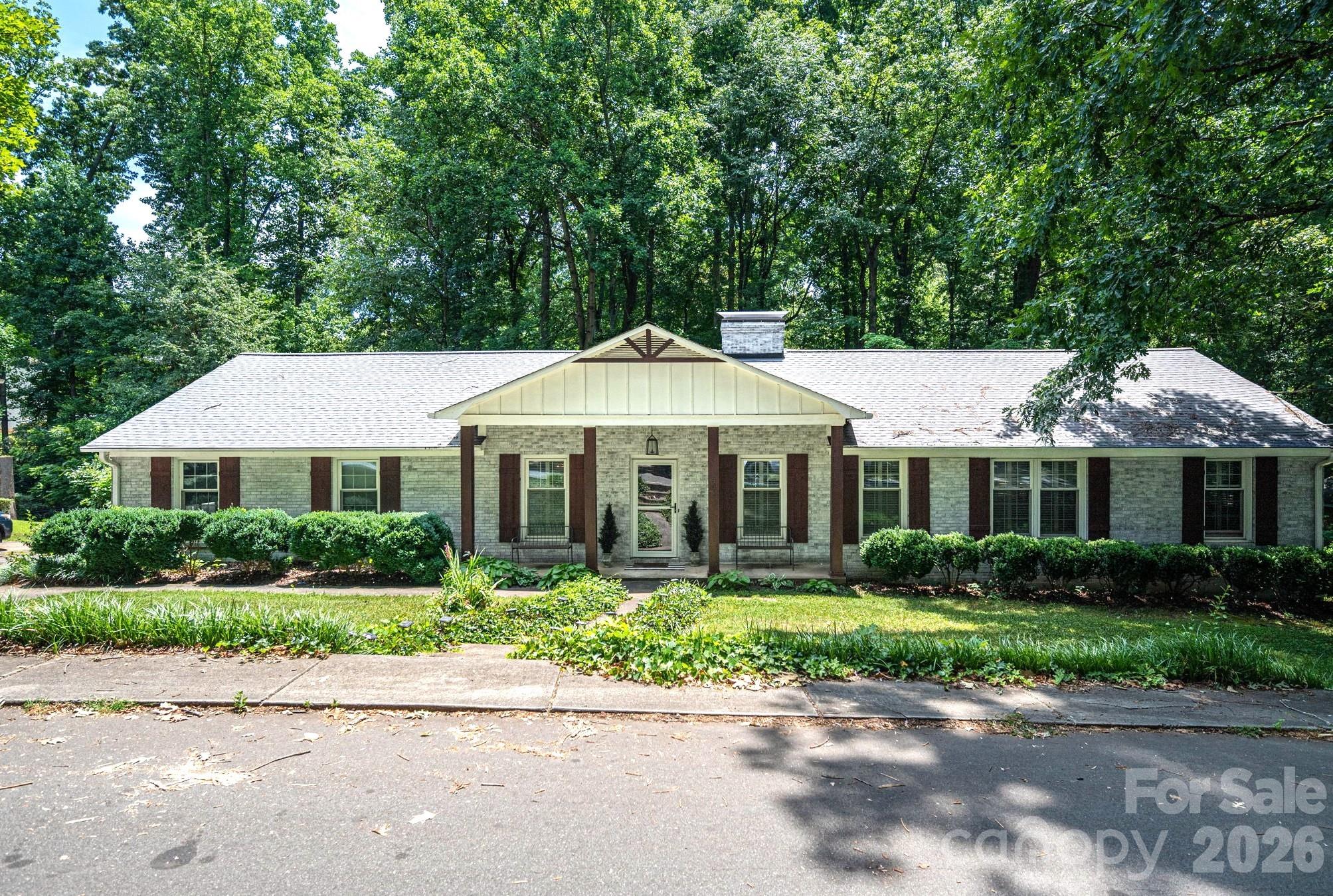 504 Dogwood Lane