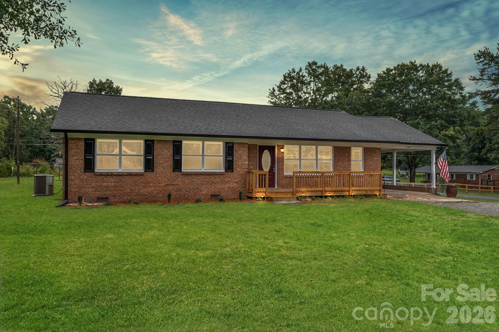 3388 Rhyne Forest Road