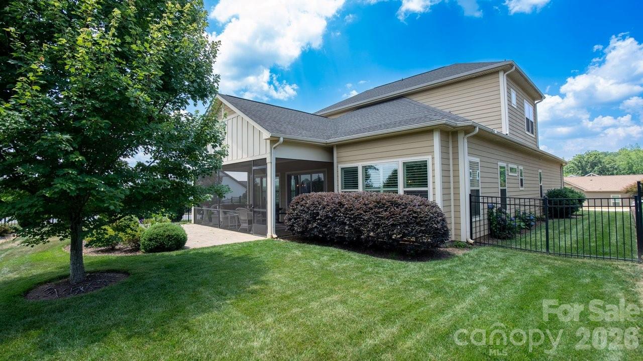 261 Stone Mountain Way