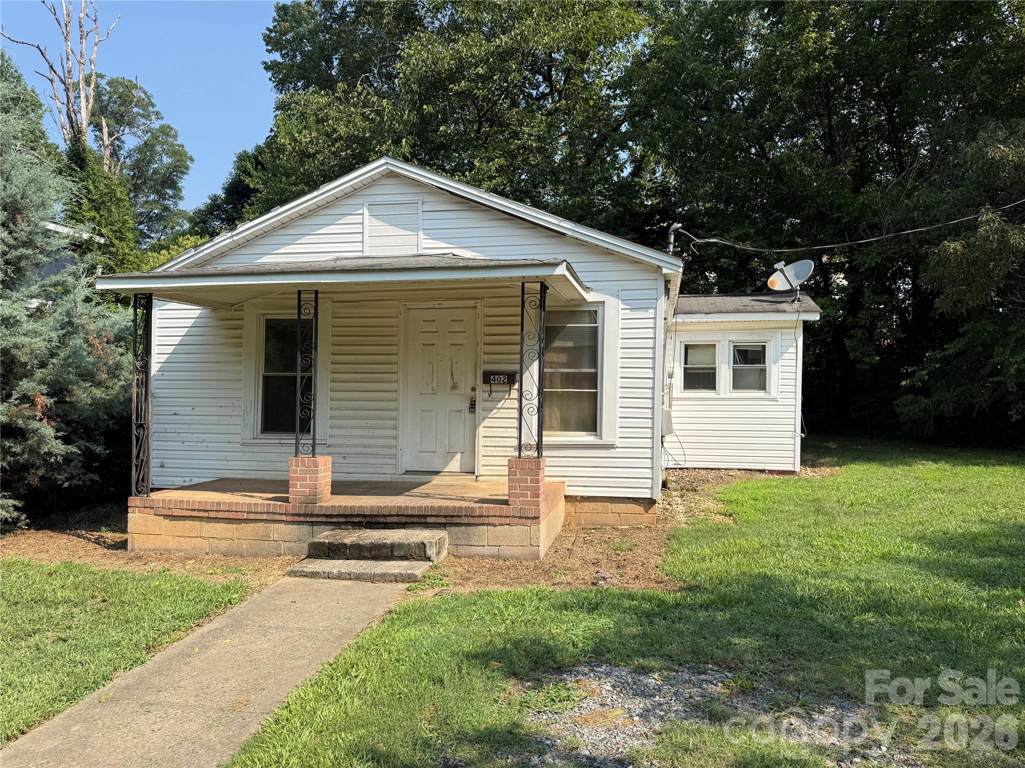 402 Lincoln Street, Belmont