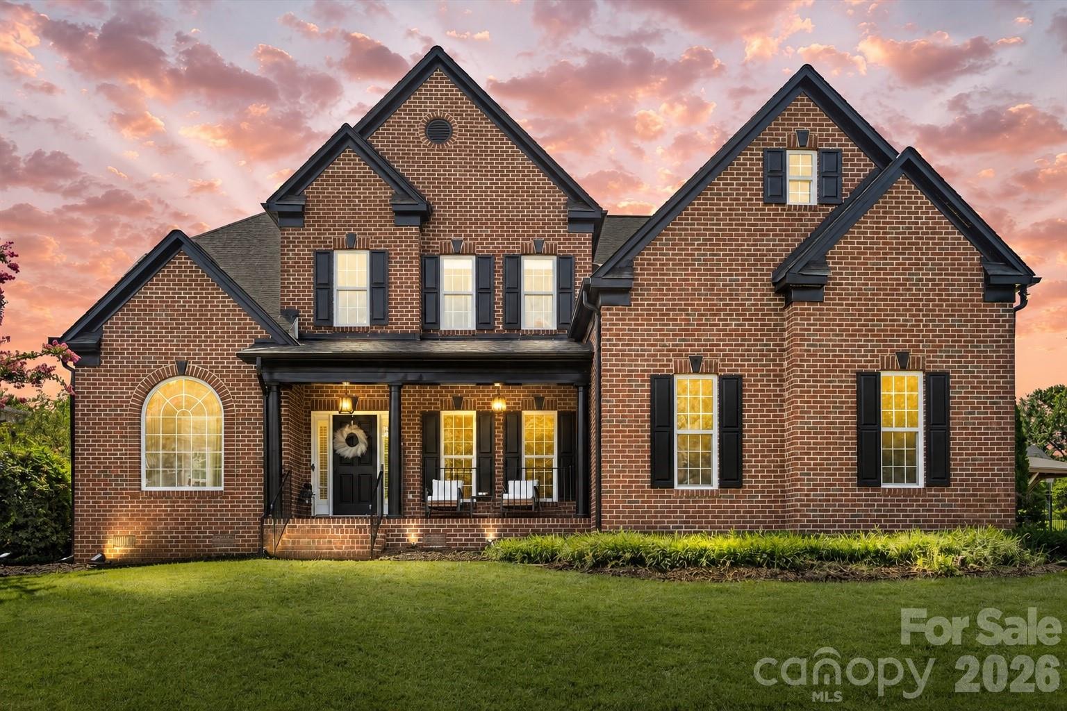 2519 Fallbrook Place