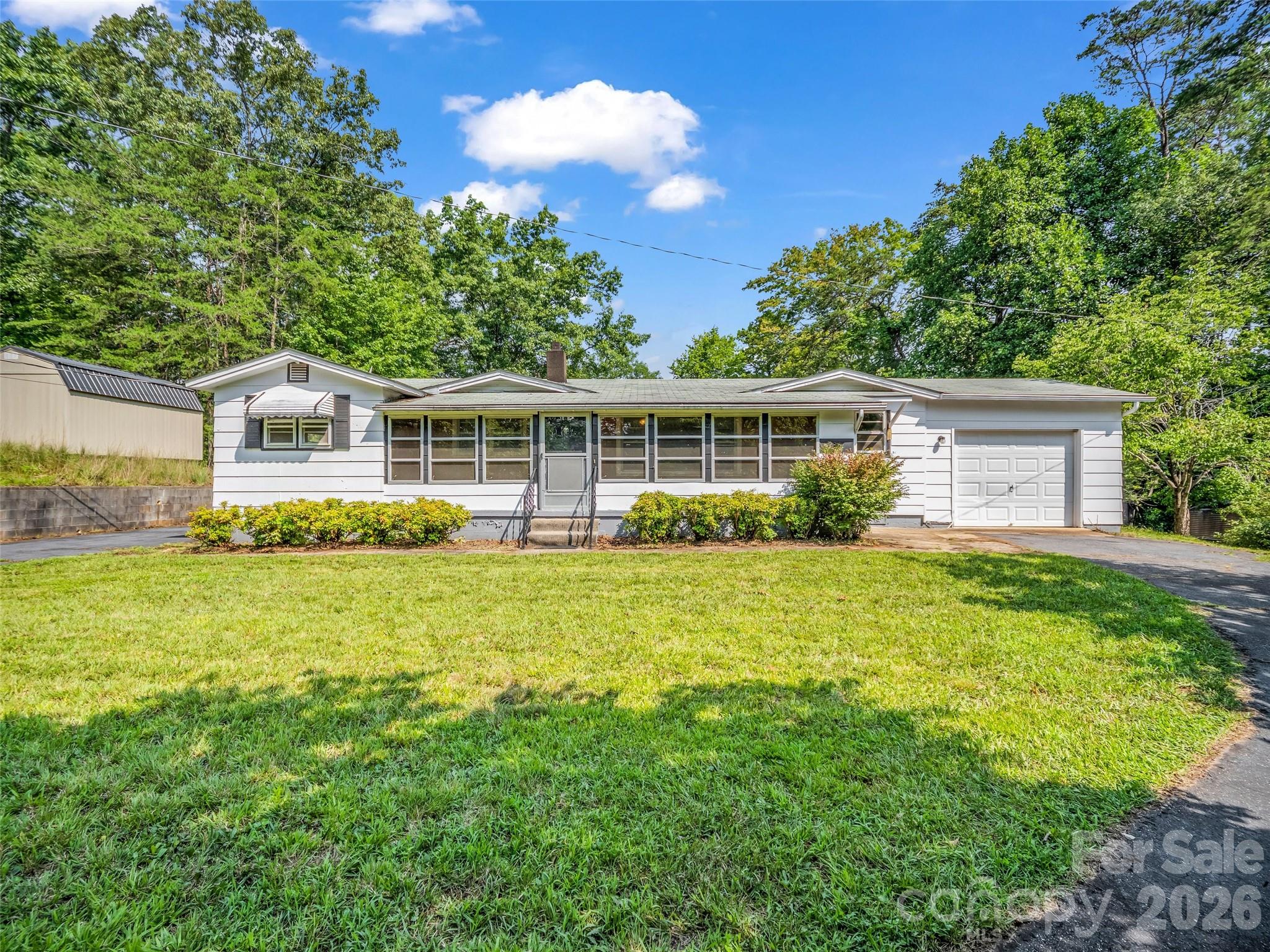 238 Howell Road
