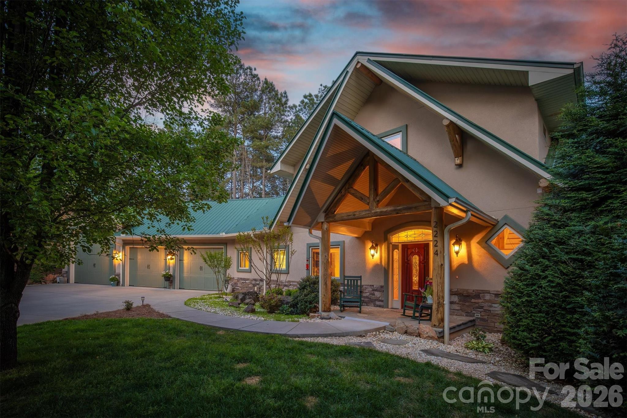2224 W Paradise Harbor Drive